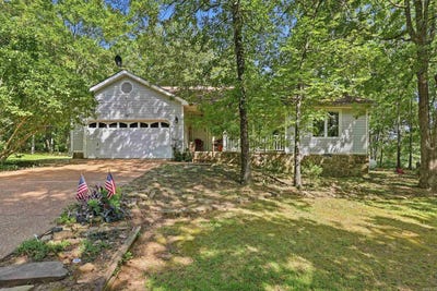 /international/us/106-dahlia-circle-fairfield-bay-ar-110109190971/