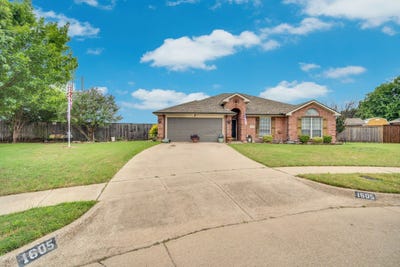 /international/us/1605-s-3rd-street-midlothian-tx-110108230512/
