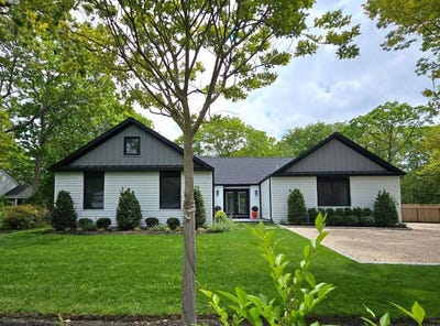 /international/us/10-hampton-street-westhampton-beach-ny-110098377084/
