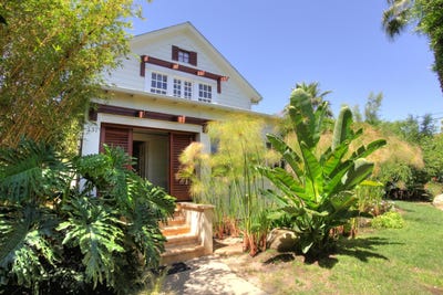 /international/us/333-e-victoria-street-santa-barbara-ca-110105529872/