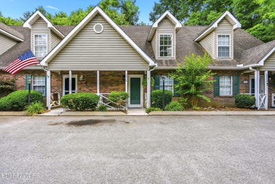 /international/us/3912-valley-creek-way-knoxville-tn-110108938028/
