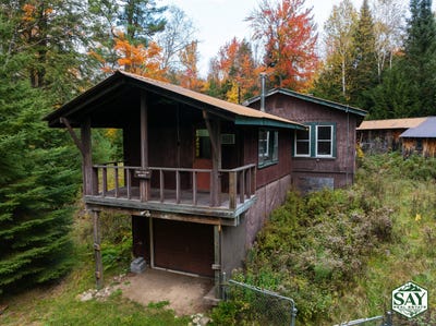/international/us/32-brunswick-road-saranac-lake-ny-110095184630/