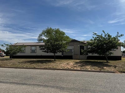 /international/us/306-college-ave-stanton-tx-110107631667/