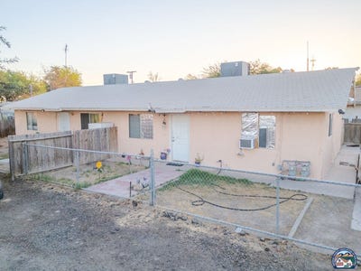 /international/us/230-w-3rd-st-westmorland-ca-110095403462/
