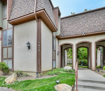 /international/us/5450-s-willow-ln-e-murray-ut-110107991851/