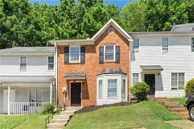 /international/us/7220-crestside-drive-austell-ga-110100969476/
