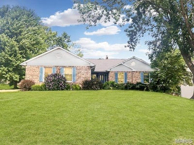 /international/us/8-grayson-ridge-drive-washington-mo-110101136816/?lang=en