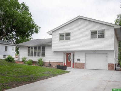 /international/us/511-n-grandview-avenue-papillion-ne-110108234352/