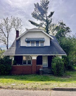 /international/us/1333-14th-street-huntington-wv-110107383021/