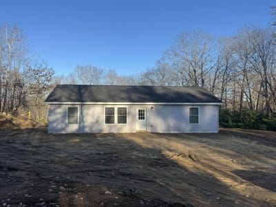 /international/us/319-old-sumner-road-buckfield-me-110105975495/