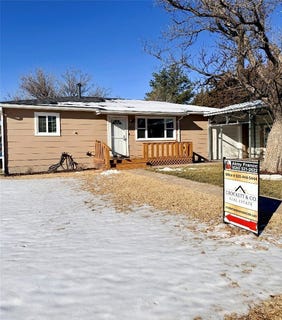 /international/us/433-s-central-avenue-dighton-ks-110104818694/