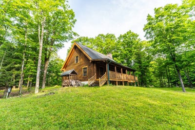 /international/us/390-ridge-rd-schodack-landing-ny-110105939909/