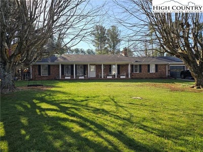 /international/us/168-1685-highland-hill-drive-jefferson-nc-110106701298/