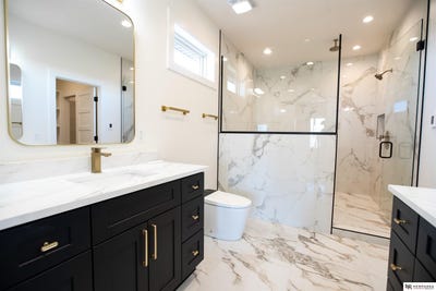 /international/us/8700-honeybee-lane-lincoln-ne-110108478219/