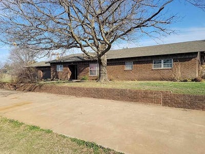 /international/us/2-nw-36th-st-lawton-ok-110098166136/