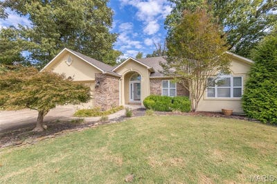 /international/us/106-fairway-drive-poplar-bluff-mo-110120586583/