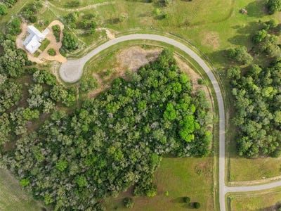 /international/us/lot-14-15-woodland-meadows-lane-la-grange-tx-110099471559/