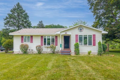 /international/us/616-n-lincoln-avenue-lakeview-mi-110100778938/