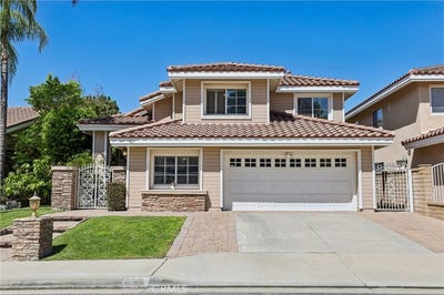 /international/us/527-s-morningstar-drive-anaheim-ca-110107687920/