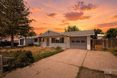 /international/us/906-19th-avenue-e-jerome-id-110108193732/