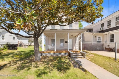 /international/us/408-walnut-street-elizabeth-city-nc-110098650136/