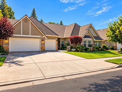 /international/us/284-w-lester-avenue-clovis-ca-110120037381/
