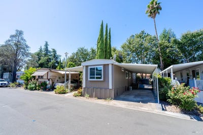 /international/us/700-e-gobbi-street-ukiah-ca-110120418026/