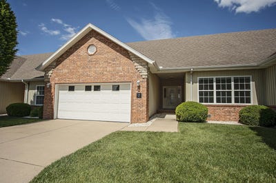 /international/us/1376-n-sandy-creek-circle-nixa-mo-110108238079/