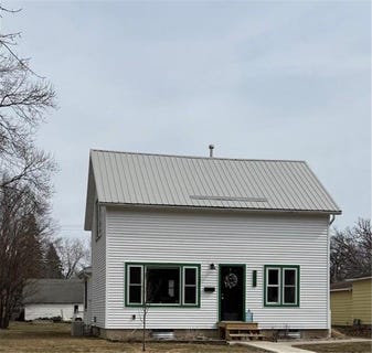 /international/us/1019-irving-street-alexandria-mn-110106843838/