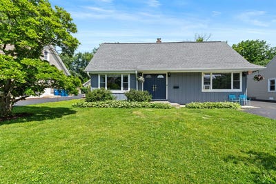 /international/us/4335-prospect-avenue-downers-grove-il-110108436795/