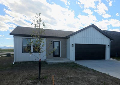 /international/us/1110-edelman-loop-sheridan-wy-110106701528/
