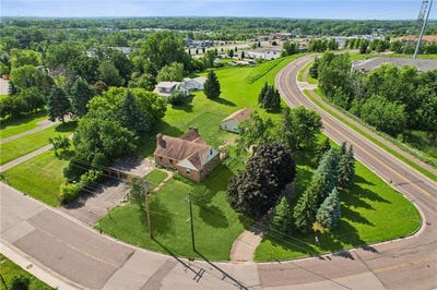 /international/us/1272-county-road-d-circle-e-maplewood-mn-110100379633/?lang=zh-tw