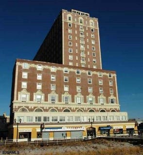 /international/us/2721-boardwalk-atlantic-city-nj-110119758375/
