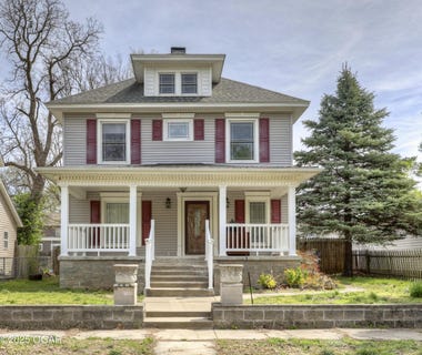 /international/us/207-s-roane-street-webb-city-mo-110098661468/