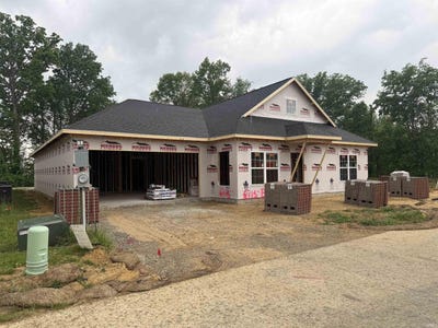 /international/us/6715-ellipse-place-evansville-in-110107628574/
