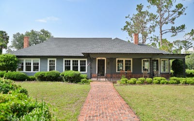 /international/us/209-se-5th-street-jasper-fl-110098570627/