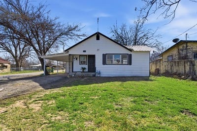 /international/us/116-e-lipan-drive-lipan-tx-110105861439/