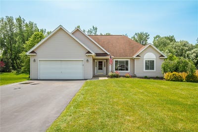 /international/us/419-everwild-lane-walworth-ny-110101255886/?lang=en