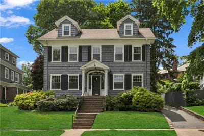 /international/us/232-taber-avenue-providence-ri-110108474379/