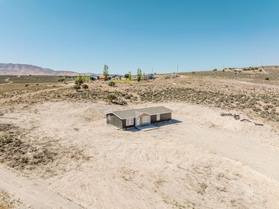 /international/us/2155-mcclellan-avenue-spring-creek-nv-110105036274/