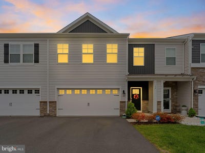/international/us/13-roberta-way-medford-nj-110108015708/