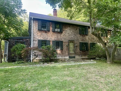 /international/us/201-hattertown-road-newtown-ct-110101128379/