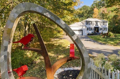 /international/us/3-aladdin-road-windham-nh-110109569384/