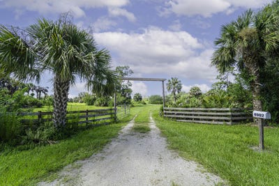 /international/us/4902-sw-wild-turkey-lane-indiantown-fl-110101396030/?lang=pt