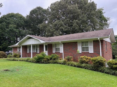 /international/us/1315-forest-dr-bessemer-al-110101063730/