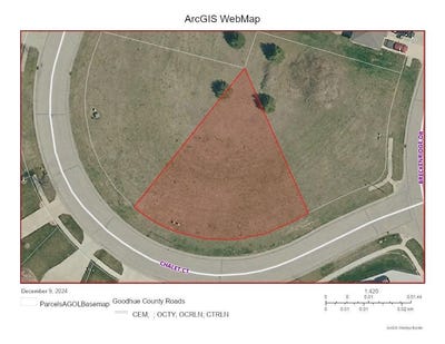 /international/us/4958-chalet-court-red-wing-mn-110096288435/