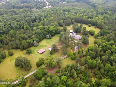 /international/us/711-augusta-street-ext-mccormick-sc-110107929730/