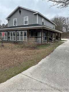/international/us/538-n-lake-lot-17-road-red-springs-nc-110097295031/