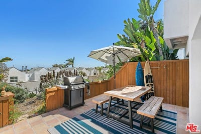 /international/us/28711-pacific-coast-hwy-malibu-ca-110104785368/