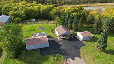 /international/us/16395-state-hwy-24-nw-clearwater-mn-110120131271/